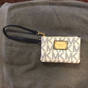 Michael Kors Wristlet